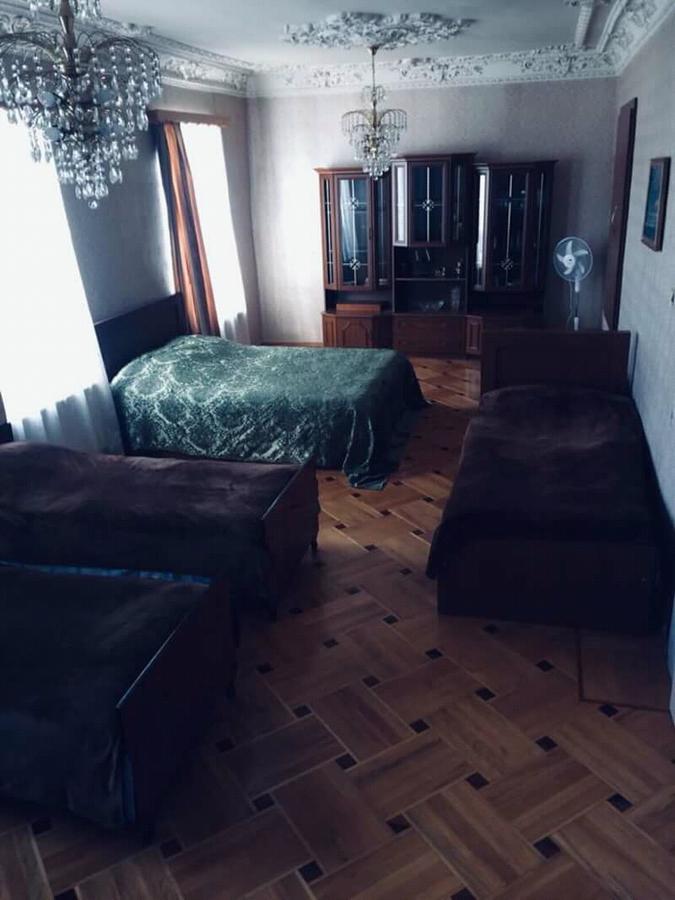 Guesthouse Raisa Кварели Екстериор снимка