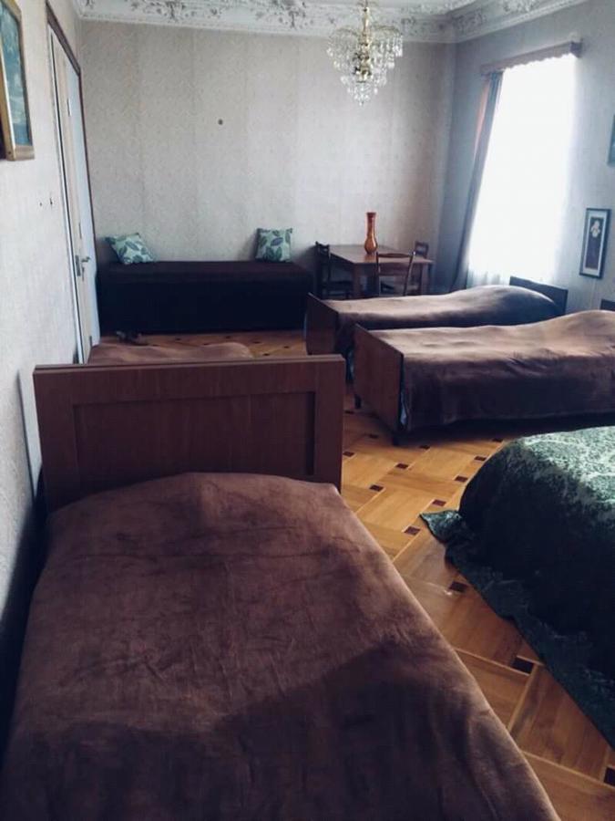 Guesthouse Raisa Кварели Екстериор снимка