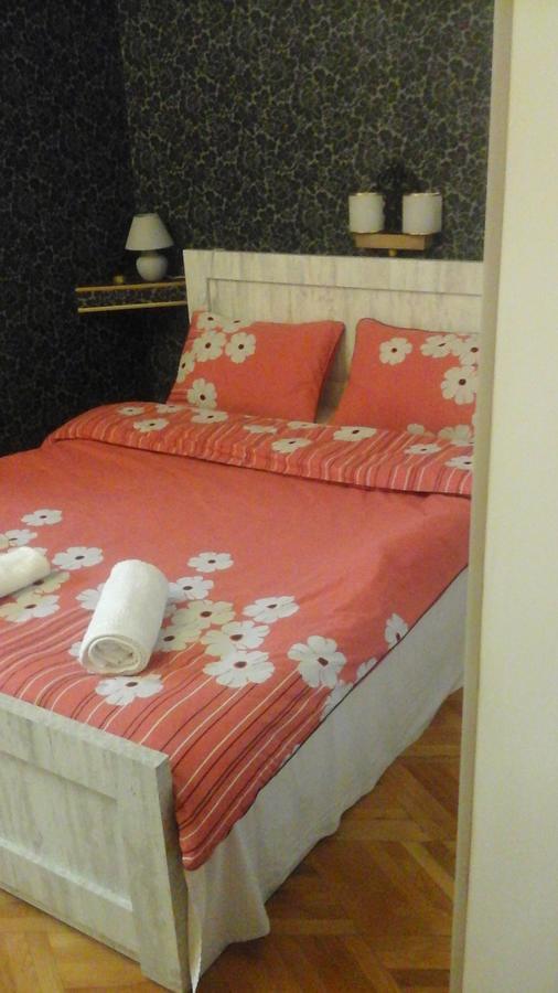 Guesthouse Raisa Кварели Екстериор снимка